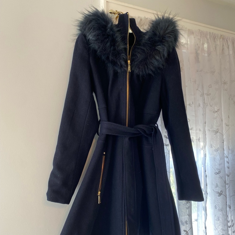 Laundry faux fur navy blue knee length winter coat. Wool. Size s.